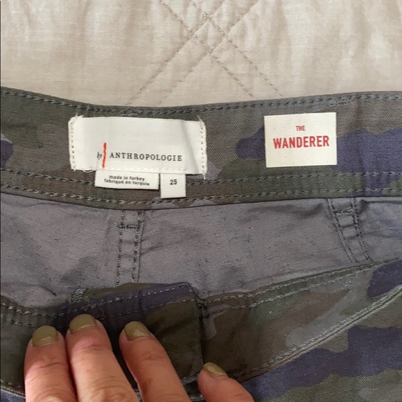 Anthropology camo shorts. Sz 25 new with tags - Picture 2 of 3